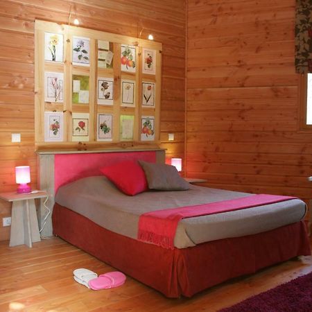 Villa le refuge des pots rouges à Cros  Extérieur photo